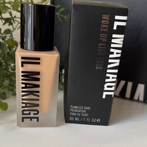 IL MAKIAGE Woke Up Like This Foundation color #120 NEW